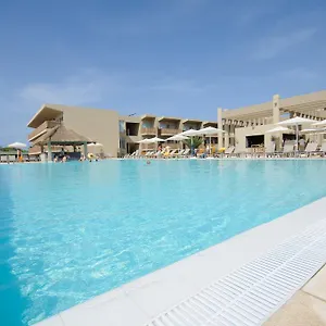 Oasis Salinas Sea Санта-Мария