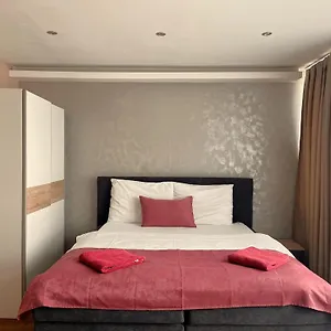 Aurellia Serviced Apartments Appartement