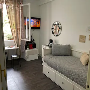 Tour Montparnasse Bed & Breakfast Paříž