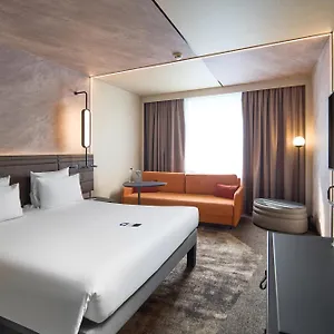 **** מלון Novotel Wenceslas Square צ'כיה